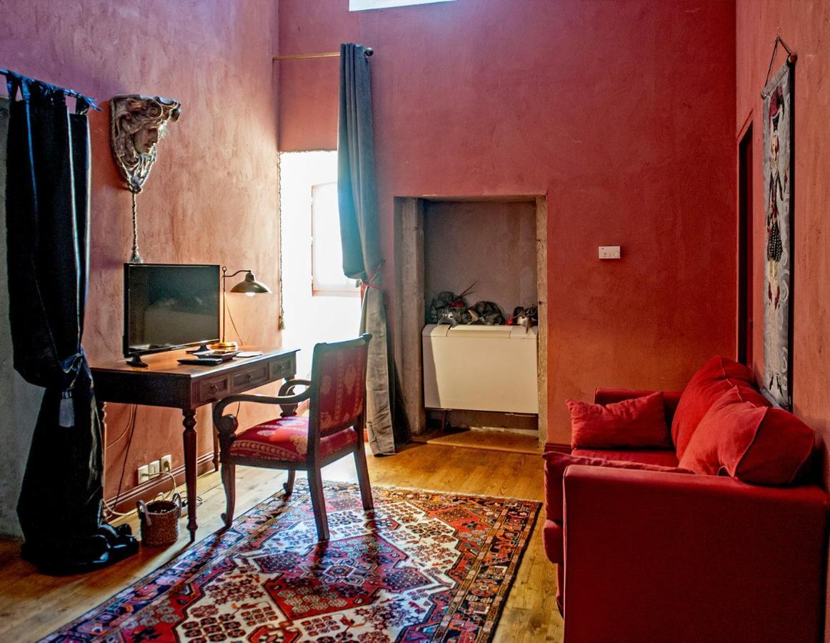 Demeure De Digoine "Chambre D'Hotes" Bourg-Saint-Andéol Eksteriør bilde