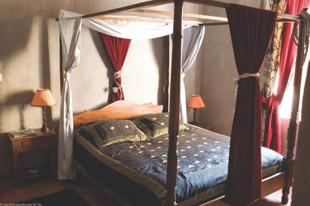 Demeure De Digoine "Chambre D'Hotes" Bourg-Saint-Andéol Eksteriør bilde